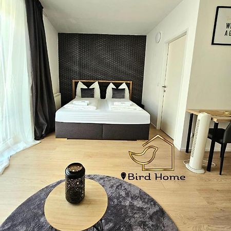 Bird Home Room 9 Klagenfurt am Woerthersee Luaran gambar