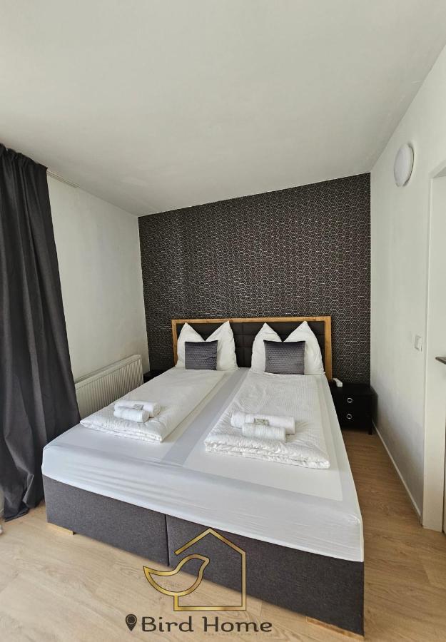 Bird Home Room 9 Klagenfurt am Woerthersee Luaran gambar