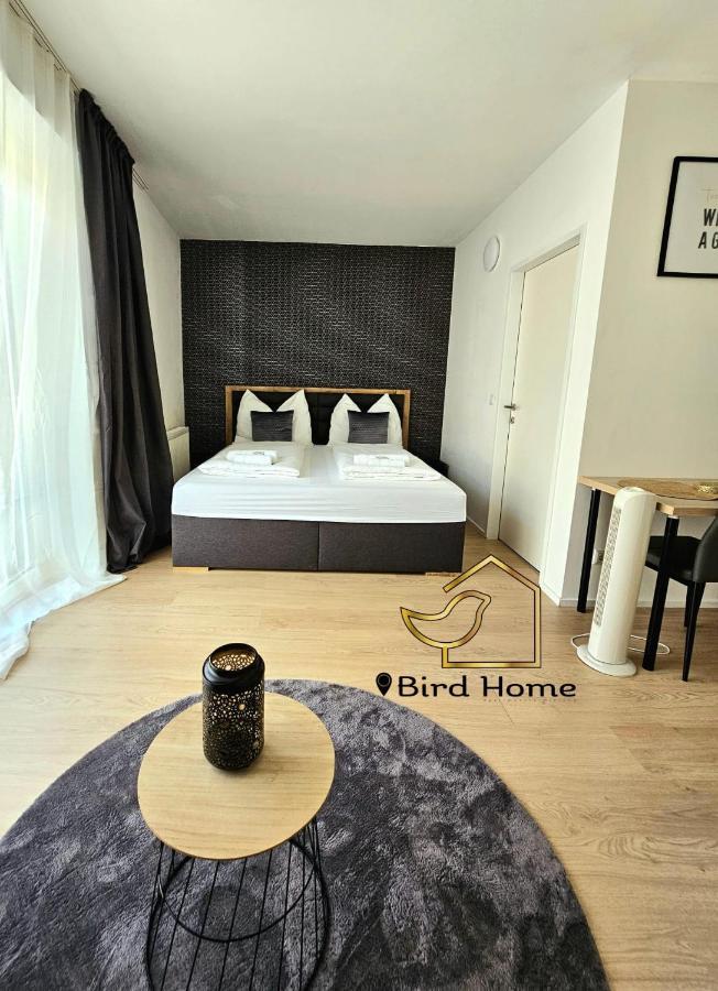Bird Home Room 9 Klagenfurt am Woerthersee Luaran gambar