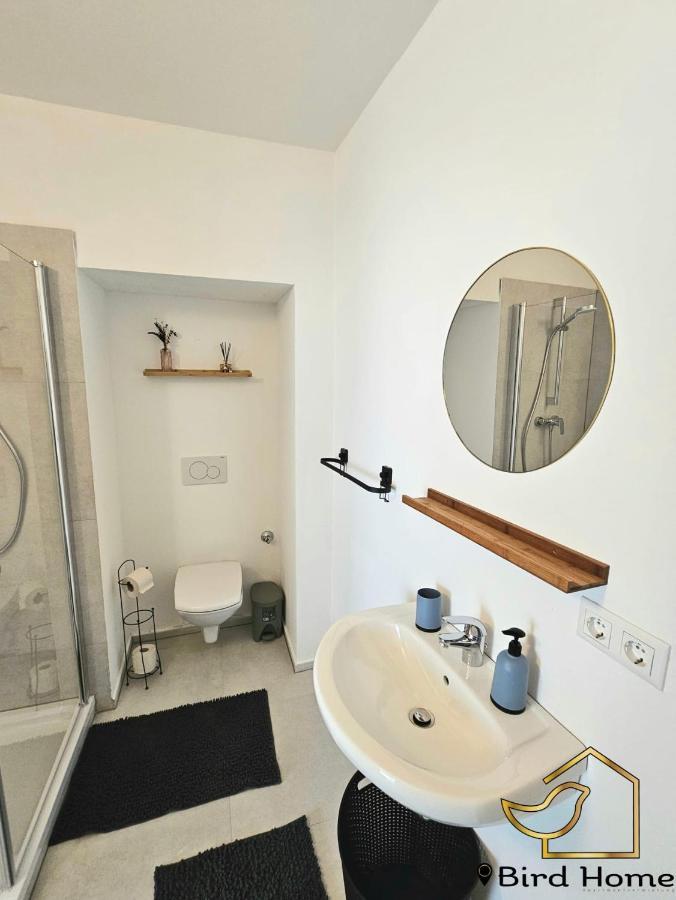Bird Home Room 9 Klagenfurt am Woerthersee Luaran gambar