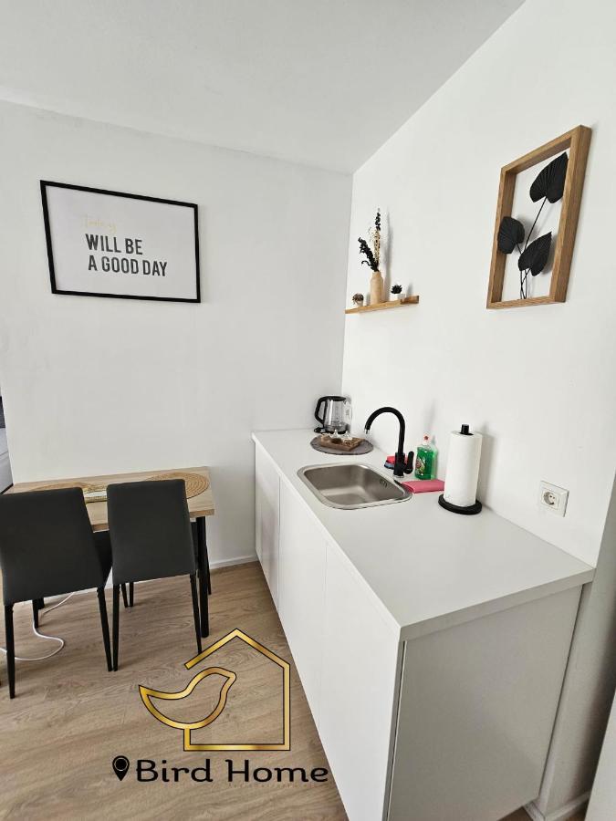 Bird Home Room 9 Klagenfurt am Woerthersee Luaran gambar